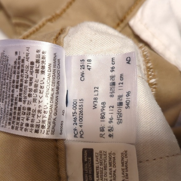 Levi’s Cargo Joggers - Picture 3 of 5